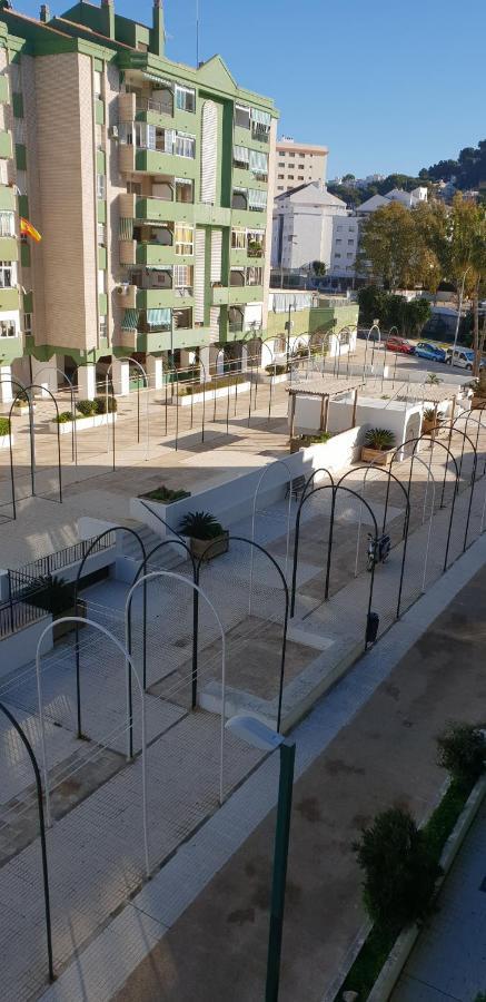Piso 110M² En El Palo Con Parking Cerca De La Playa Apartment Malaga Bagian luar foto