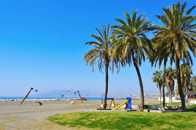 Piso 110M² En El Palo Con Parking Cerca De La Playa Apartment Malaga Bagian luar foto